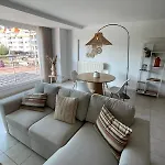 Axelle 3 *