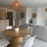 Axelle 3 Apartment *